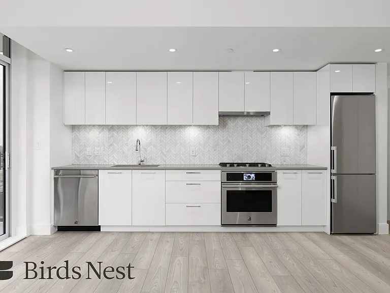 8570 Rivergrass Dr #601 — Photo 1