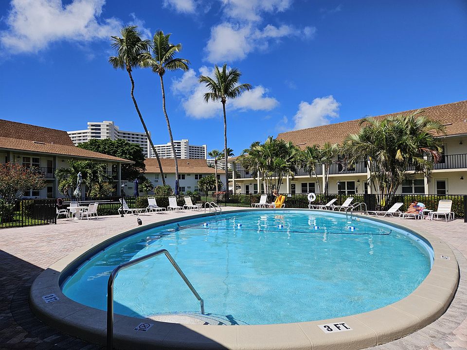 1st image of 235 Seaview Ct APT D8