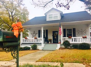 14 S 2nd St SE, Lindale, GA 30147