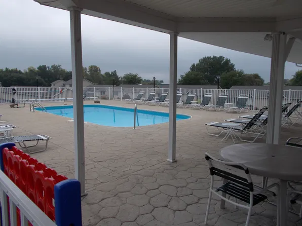 1125 W Bank Rd APT 204, Celina, OH 45822