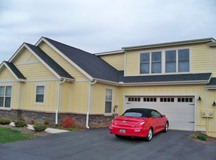 35 Brookstone Pl, Candler, NC 28715