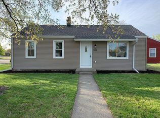 3007 N Wilson Dr, Peoria, IL 61604