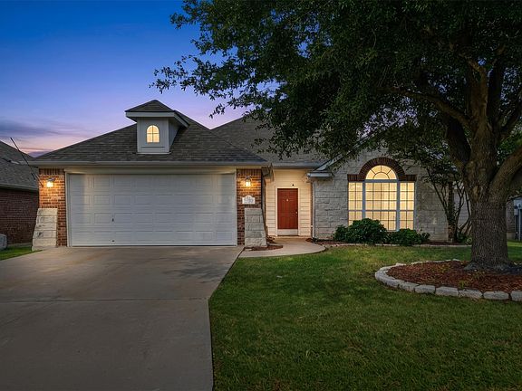 2nd image of 5623 Fair Hill Dr