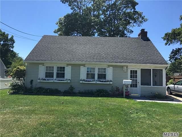 1st image of 39 N Emerson Ave