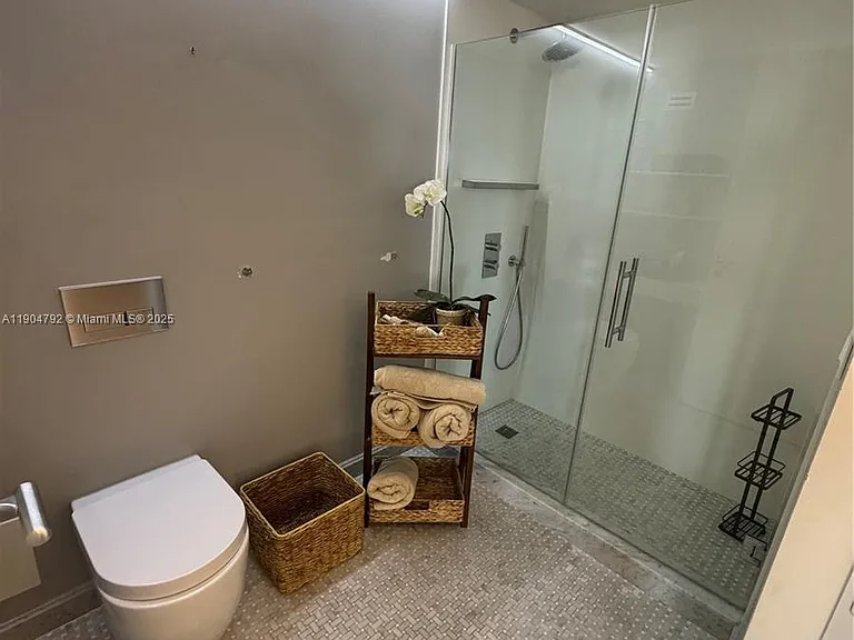 1121 Crandon Blvd #D608 — Photo 17