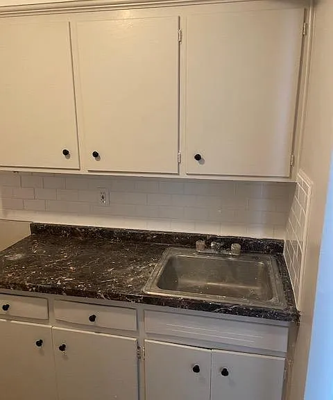 5215 Warrensville Center Rd #2 — Photo 4