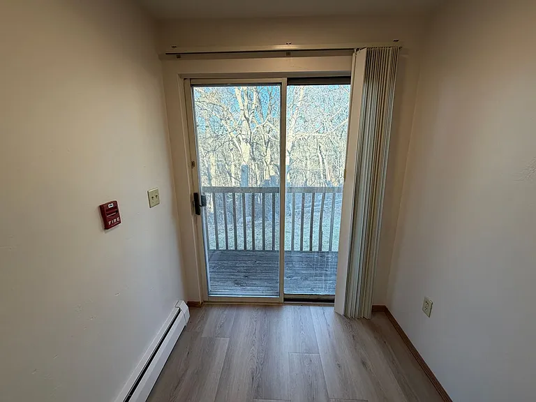 2721 Humboldt Rd — Photo 5