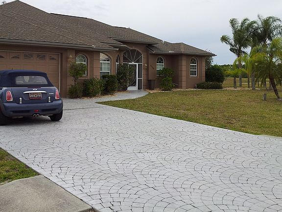 Beautiful stamped driveway