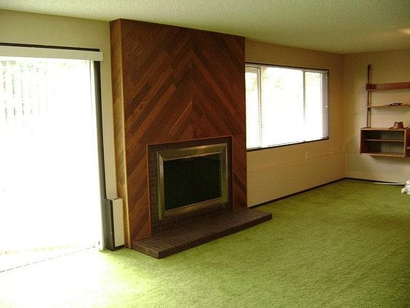 Downstairs family room & fireplace