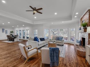 102 Noweta Pl, Lake Kiowa, TX 76240