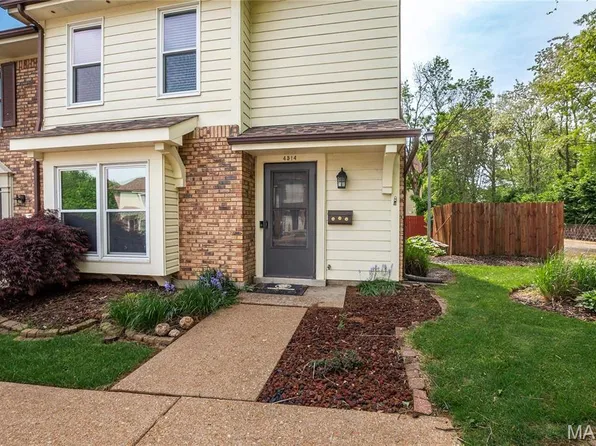 4514 Pegasus Dr, Saint Louis, MO 63129