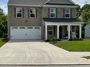 911 Spring Creek St, Maryville, TN 37801
