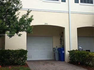 291 SW 7th Ct, Pompano Beach, FL 33060