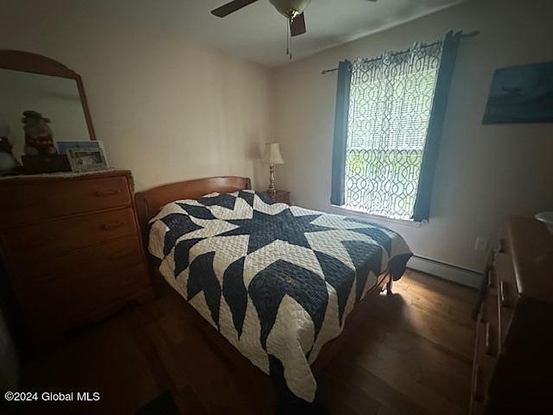 3rd image of 88 Mutton Hollow Road
