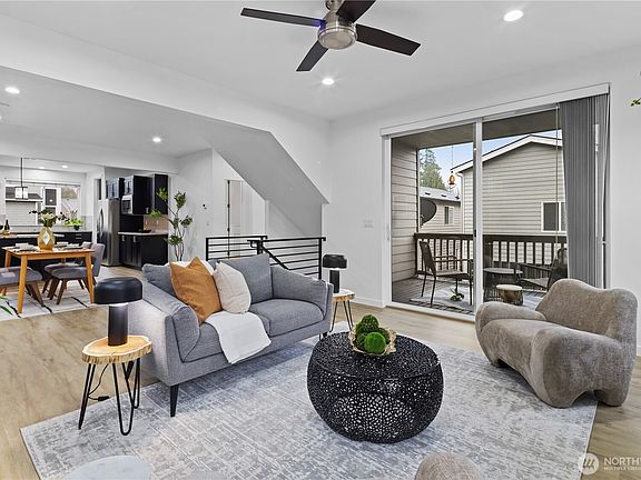 3rd image of 19210 38th Avenue SE