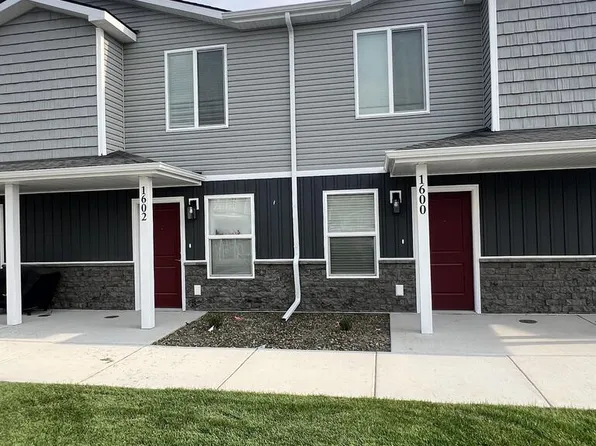 1600 Hannah Ln, Blackfoot, ID 83221