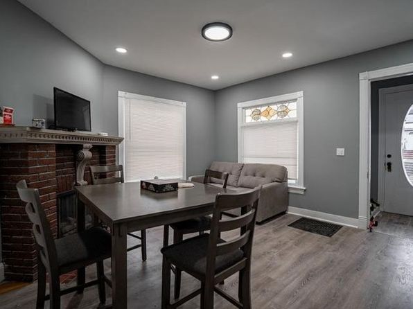 11 Goethe St #1