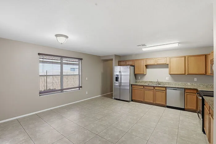 1351 S Mosley Ct — Photo 7