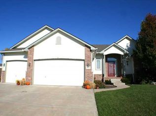 116 S Ping Ct, Andover, KS 67002