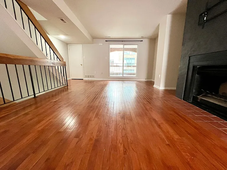 2115 Arch St #B — Photo 4