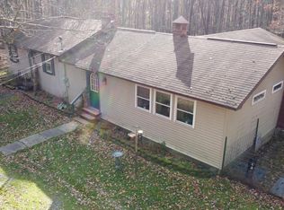 115 & 113 Blue Eddy Rd, Hawley, PA 18428