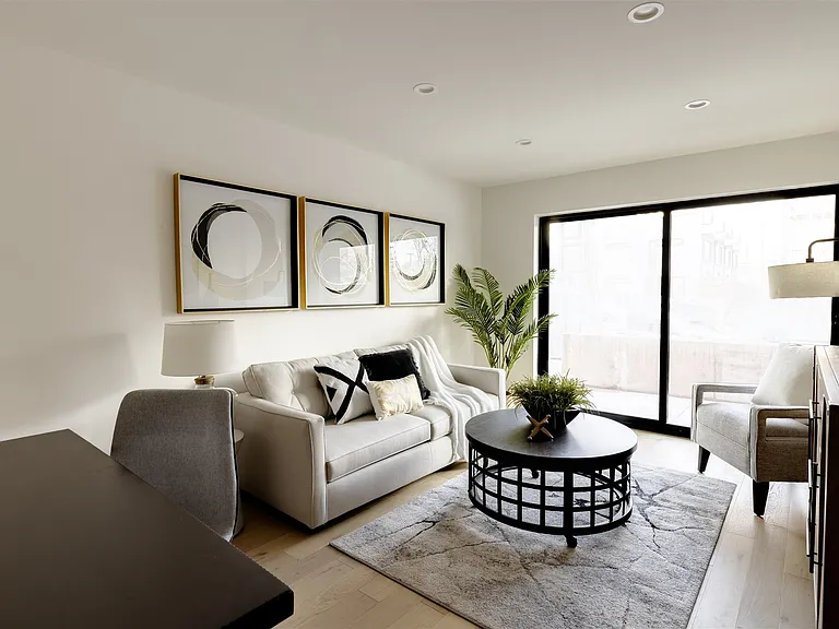 1749 N Williams St #2 — Photo 31