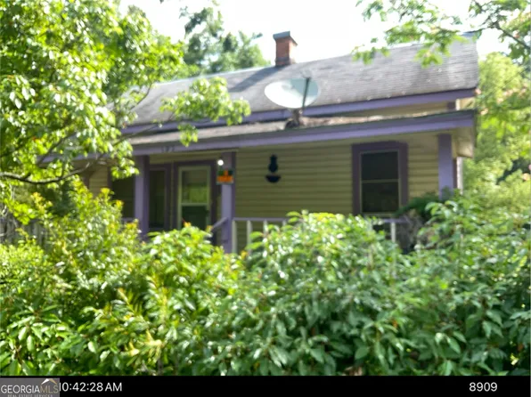 1712 Martin Luther King Dr, Waycross, GA 31501