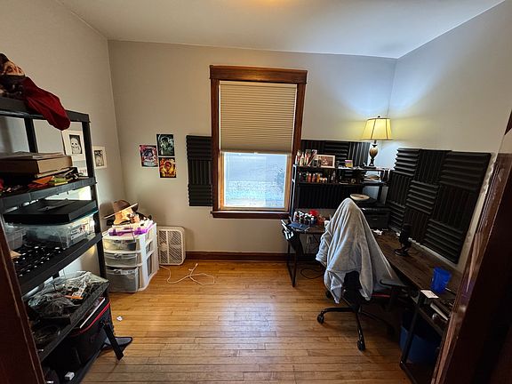4th image of 3131 N Bernard St APT 1