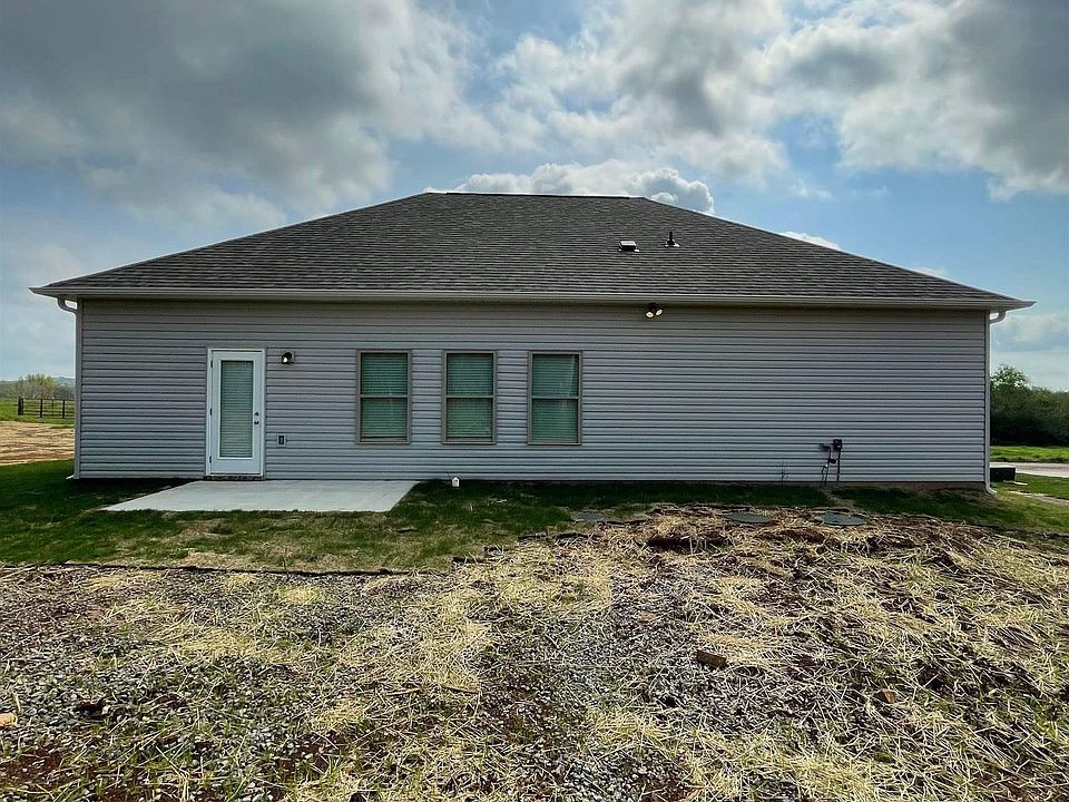 2nd image of 275 Keswick Dr