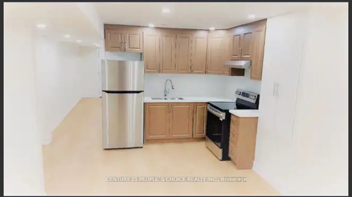 3 bed, $1,950 — Photo 1