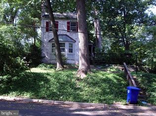 4914 Crescent St, Bethesda, MD 20816