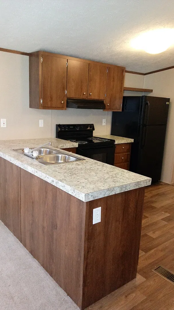 Lovely Home in Shadow Oaks — Photo 3