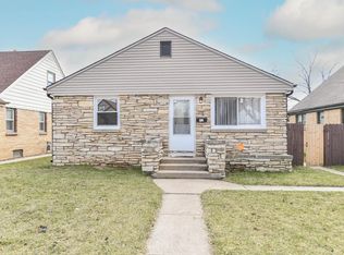 5162 N 65th St, Milwaukee, WI 53218