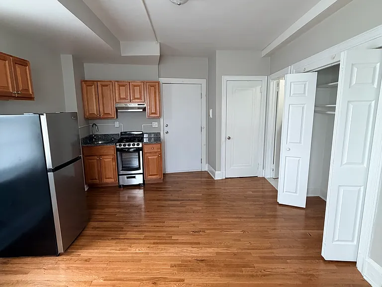 1175 Chapel St #503 — Photo 8