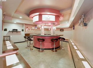 6020 NE Willow St, Portland, OR 97213