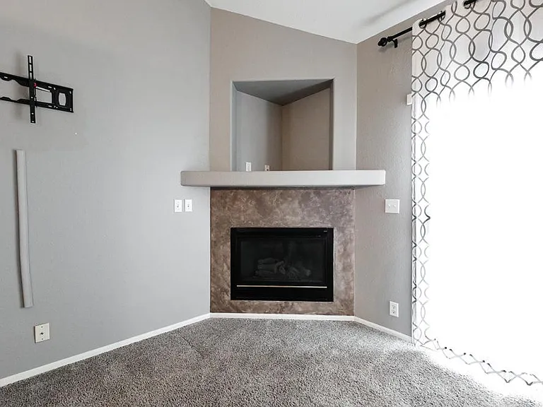 14507 S 31st St — Photo 10