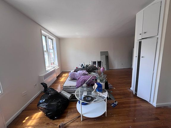 5th image of 112-45 39th Ave #3B