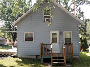 437 Atkinson St, Mukwonago, WI 53149