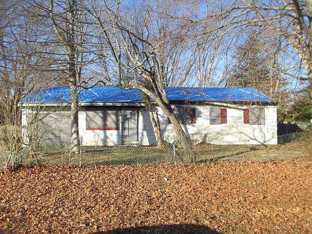 1st image of 520 Bourdois Ave