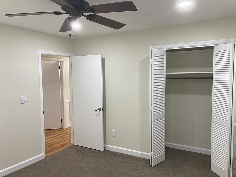 319 Mimosa Dr — Photo 17