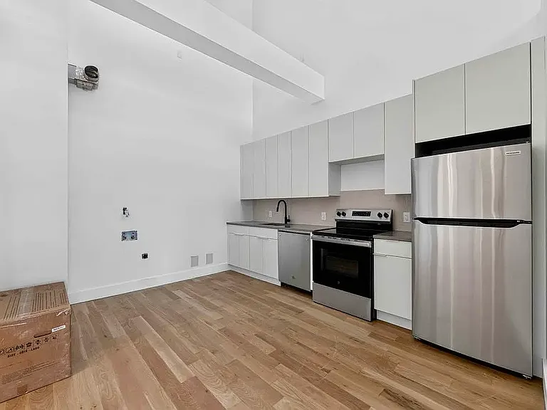 173 Tompkins Ave #4C — Photo 6