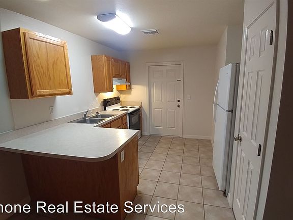 2nd image of 5775 NE 32nd St #2