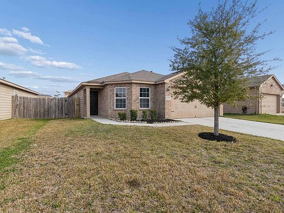 2nd image of 10927 Hillside Creek Dr