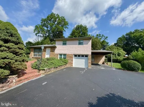 149 Rocksville Rd, Holland, PA 18966
