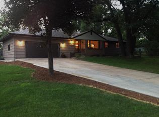 321 97th Ln NW, Coon Rapids, MN 55433