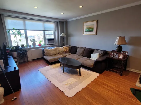(undisclosed Address), Bayside, NY 11360