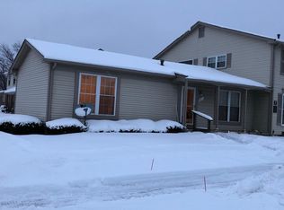 8851 Sunrise Dr, Sterling Heights, MI
