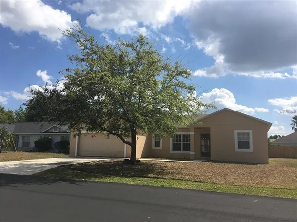 1118 Saint Tropez Ct, Kissimmee, FL 34759