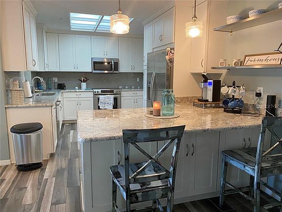 3rd image of 4113 W Tacon St