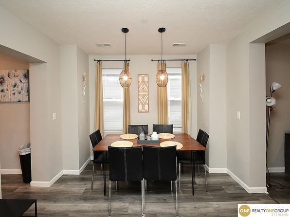 omaha-nebraska-118753261 picture